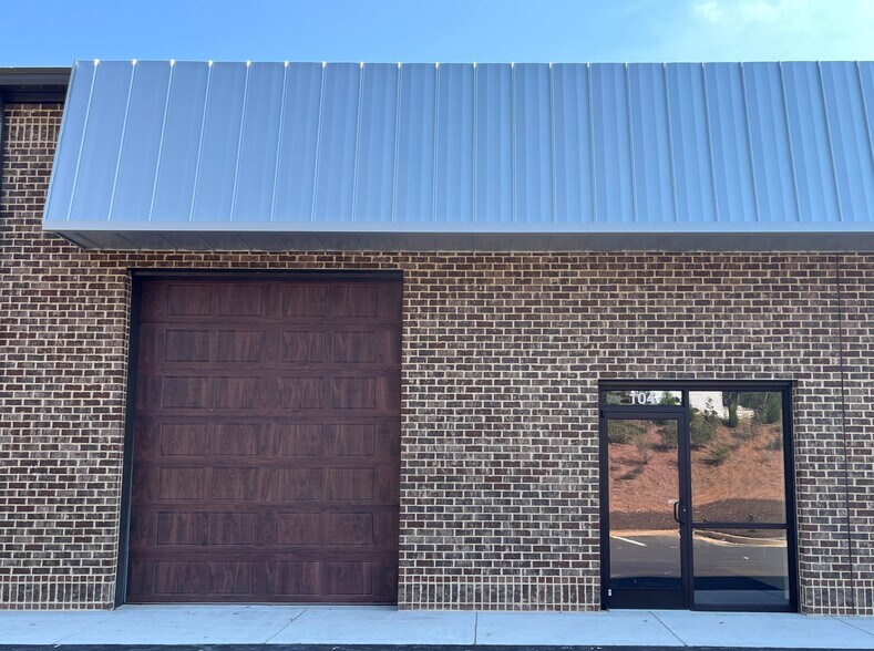 1750 Friendship Cir, Cumming, GA for lease - Building Photo - Image 2 of 4