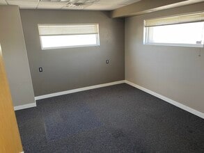 2000 W Union Ave, Englewood, CO for lease Interior Photo- Image 2 of 21