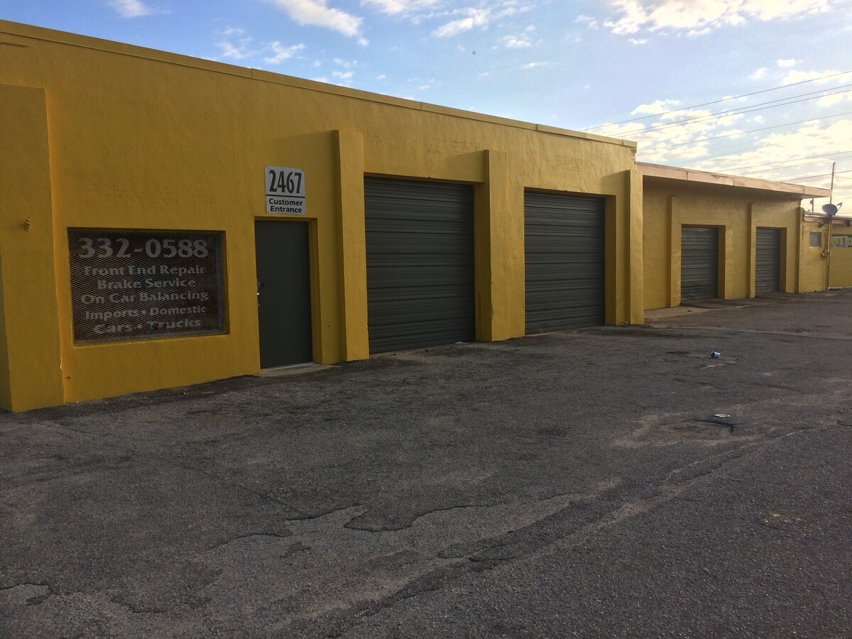 22802290 Fowler St, Fort Myers, FL 33901