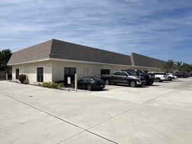 208 N US Highway 1, Tequesta FL - Warehouse