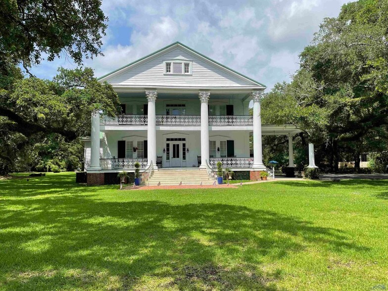 99 Main St, Franklin, LA for sale - Building Photo - Image 1 of 50