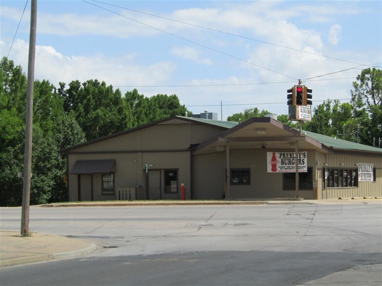 200 E Downing St, Tahlequah, OK 74464