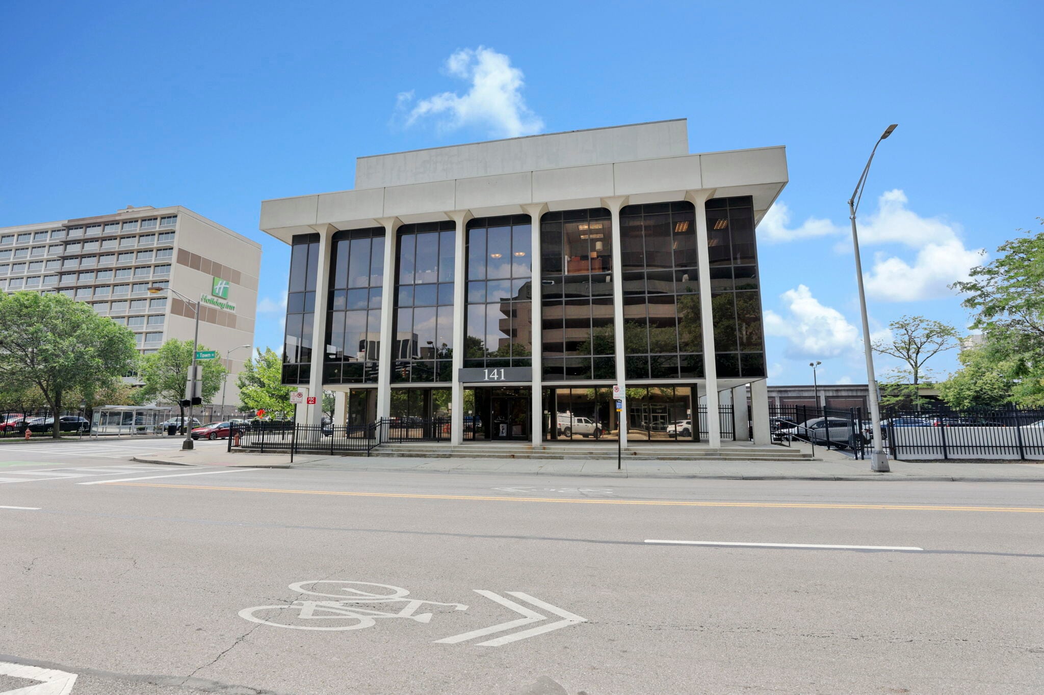 141 E Town St, Columbus, OH for lease Building Photo- Image 1 of 53