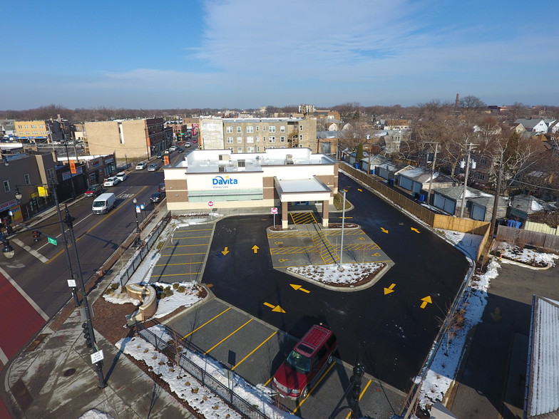 4323 N Pulaski Rd, Chicago, IL for sale - Building Photo - Image 1 of 1