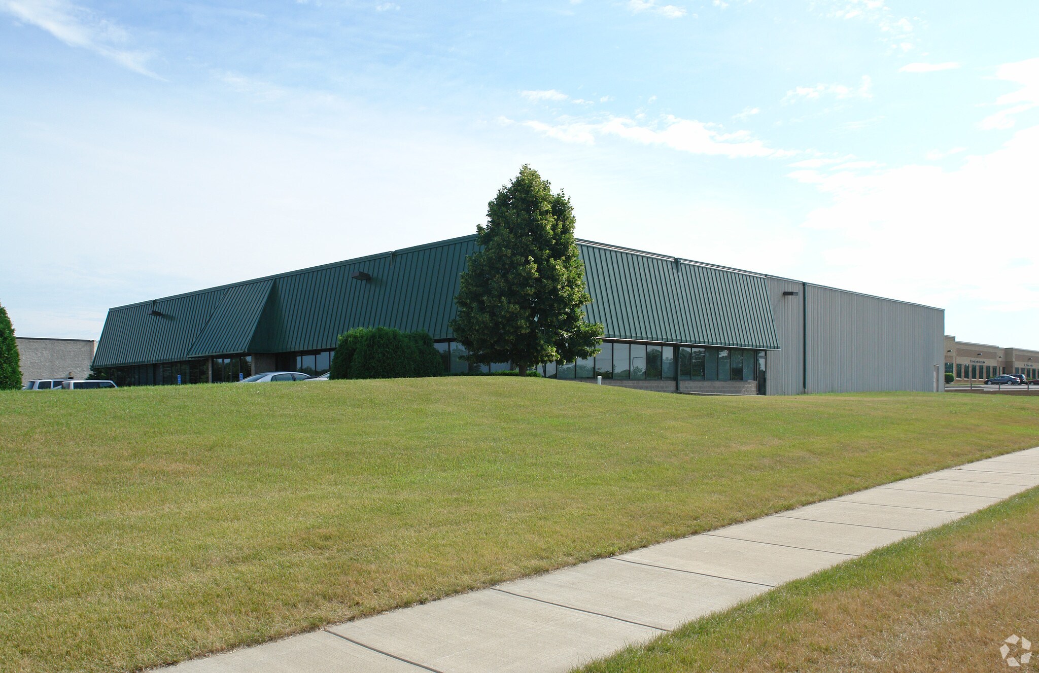 10951 S Nesbitt Ave, Bloomington, MN for sale Primary Photo- Image 1 of 1