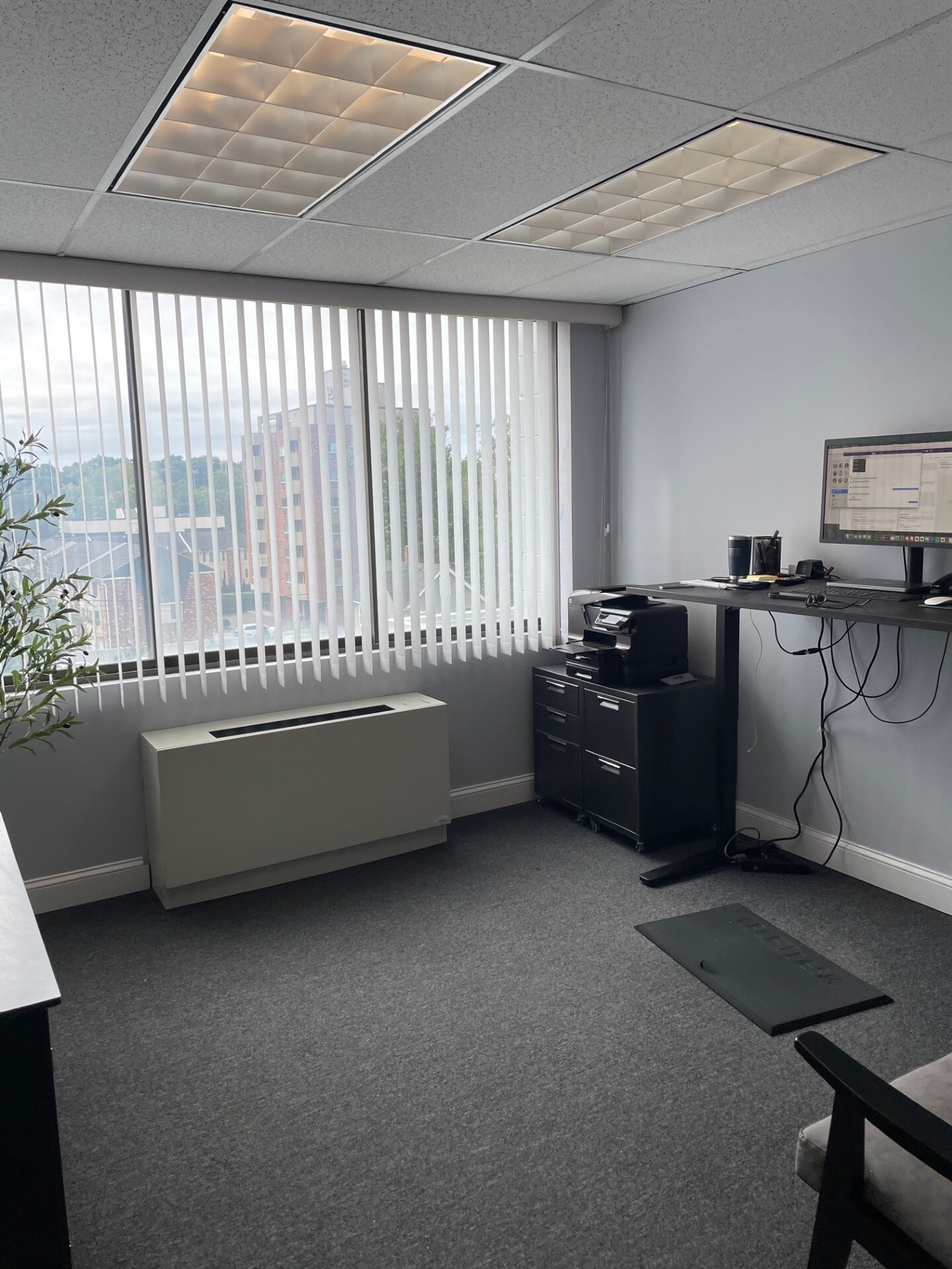 1234 Summer St, Stamford, CT for lease Interior Photo- Image 1 of 7