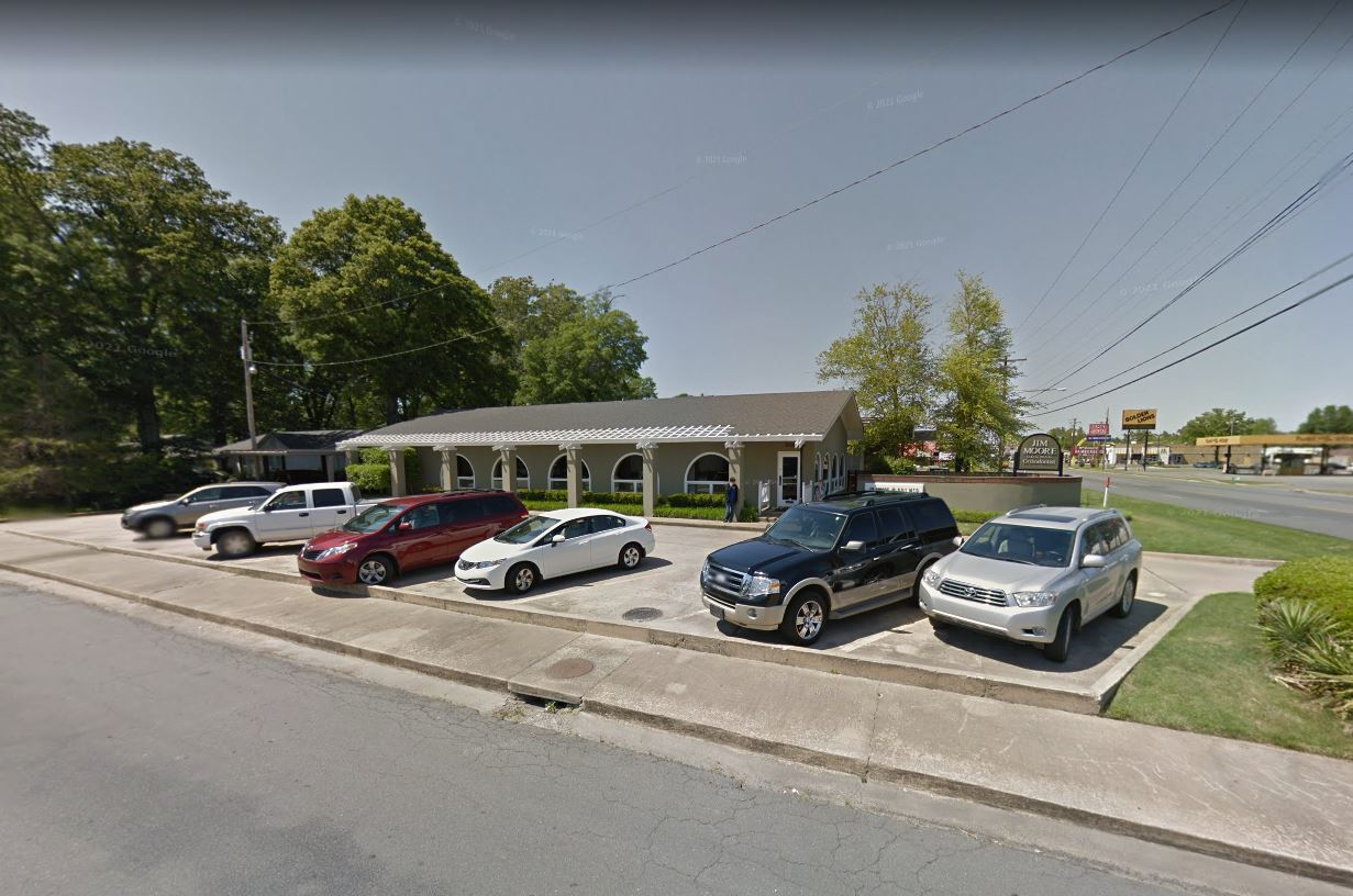 3024 S Olive St, Pine Bluff, AR for lease Building Photo- Image 1 of 3