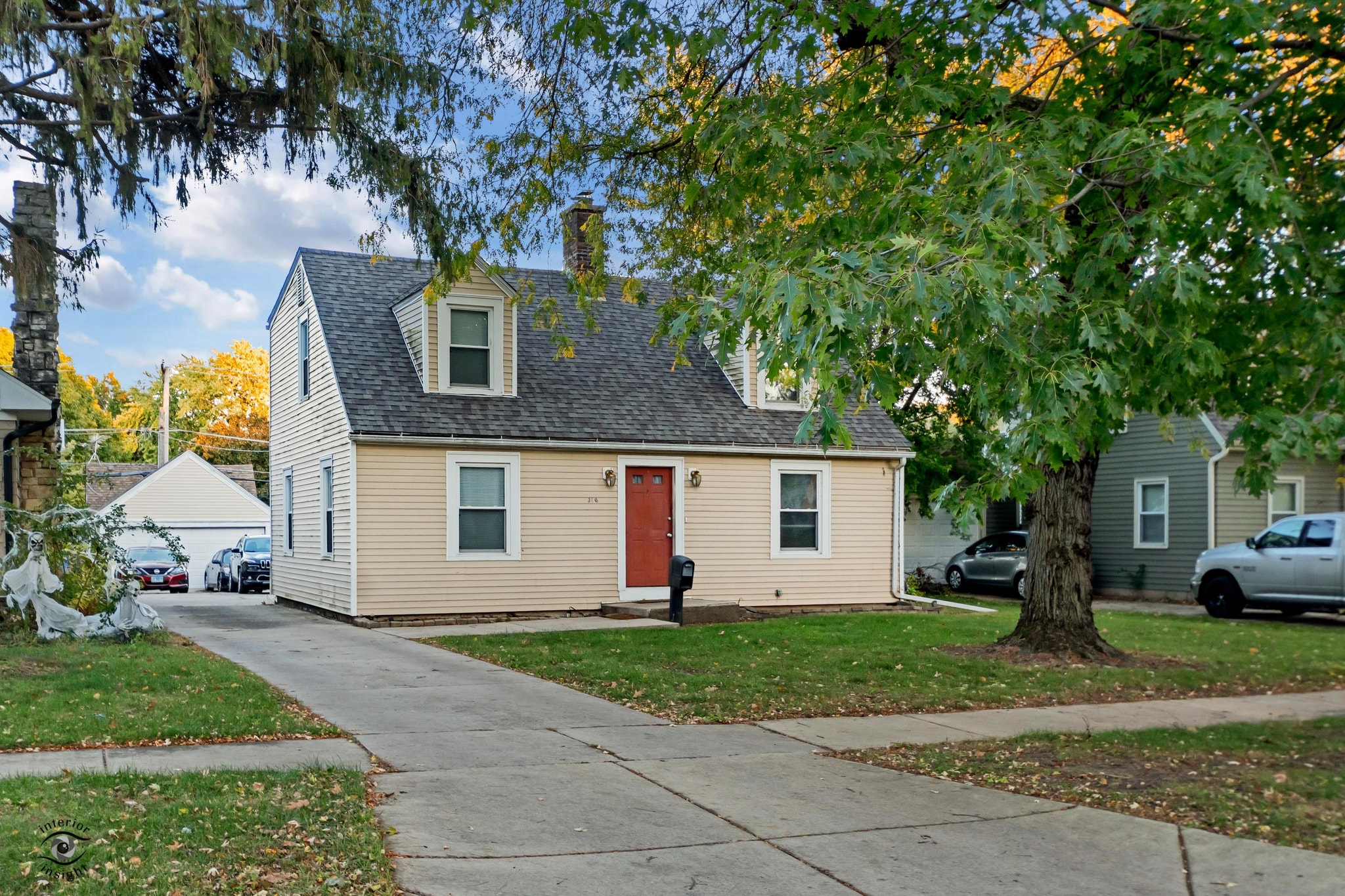 316 Ingleside Ave, Aurora, IL for sale Primary Photo- Image 1 of 2