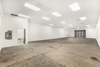 9430 University City Blvd, Charlotte, NC for lease Interior Photo- Image 1 of 8