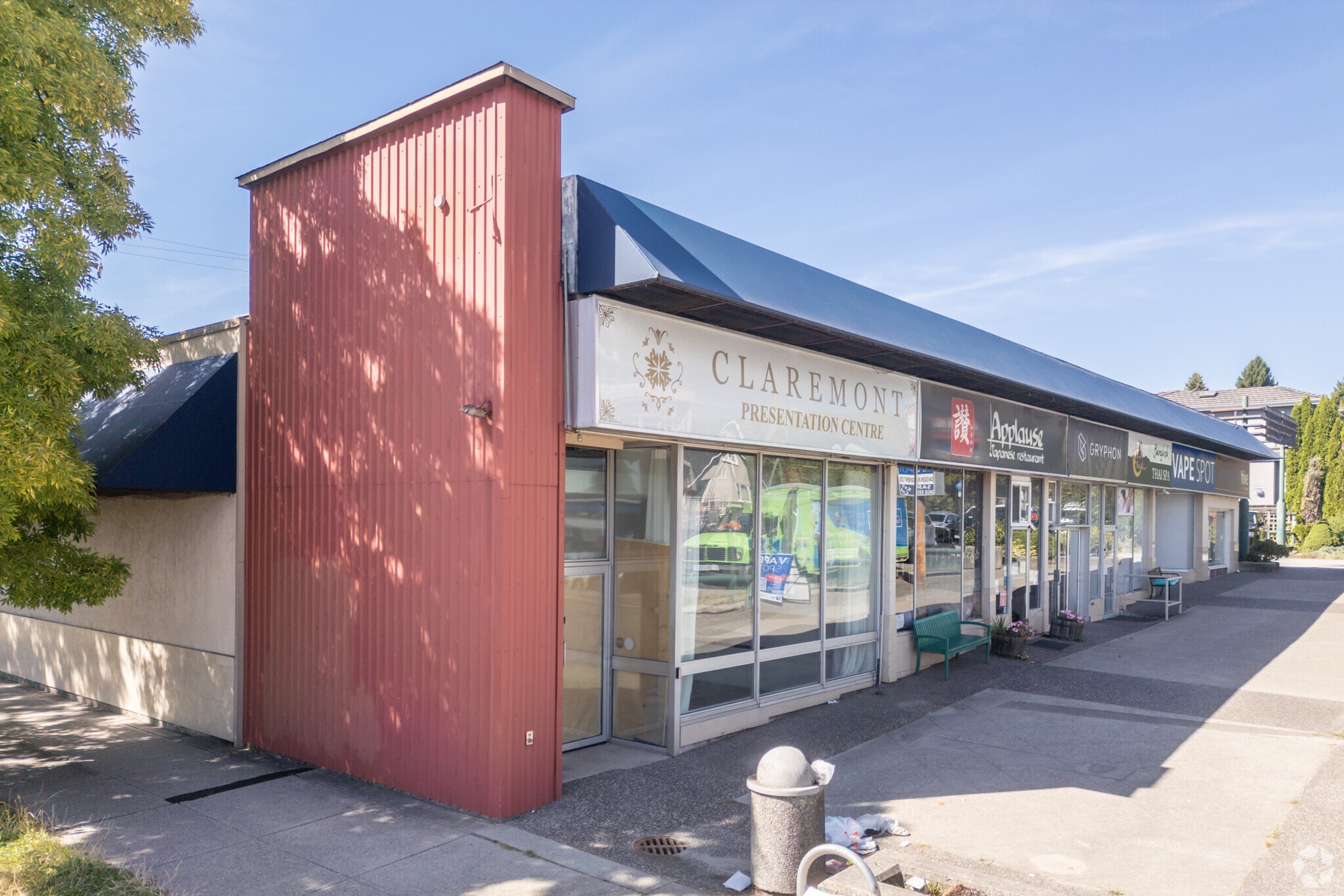 8257-8273 Oak St, Vancouver, BC for lease Primary Photo- Image 1 of 4