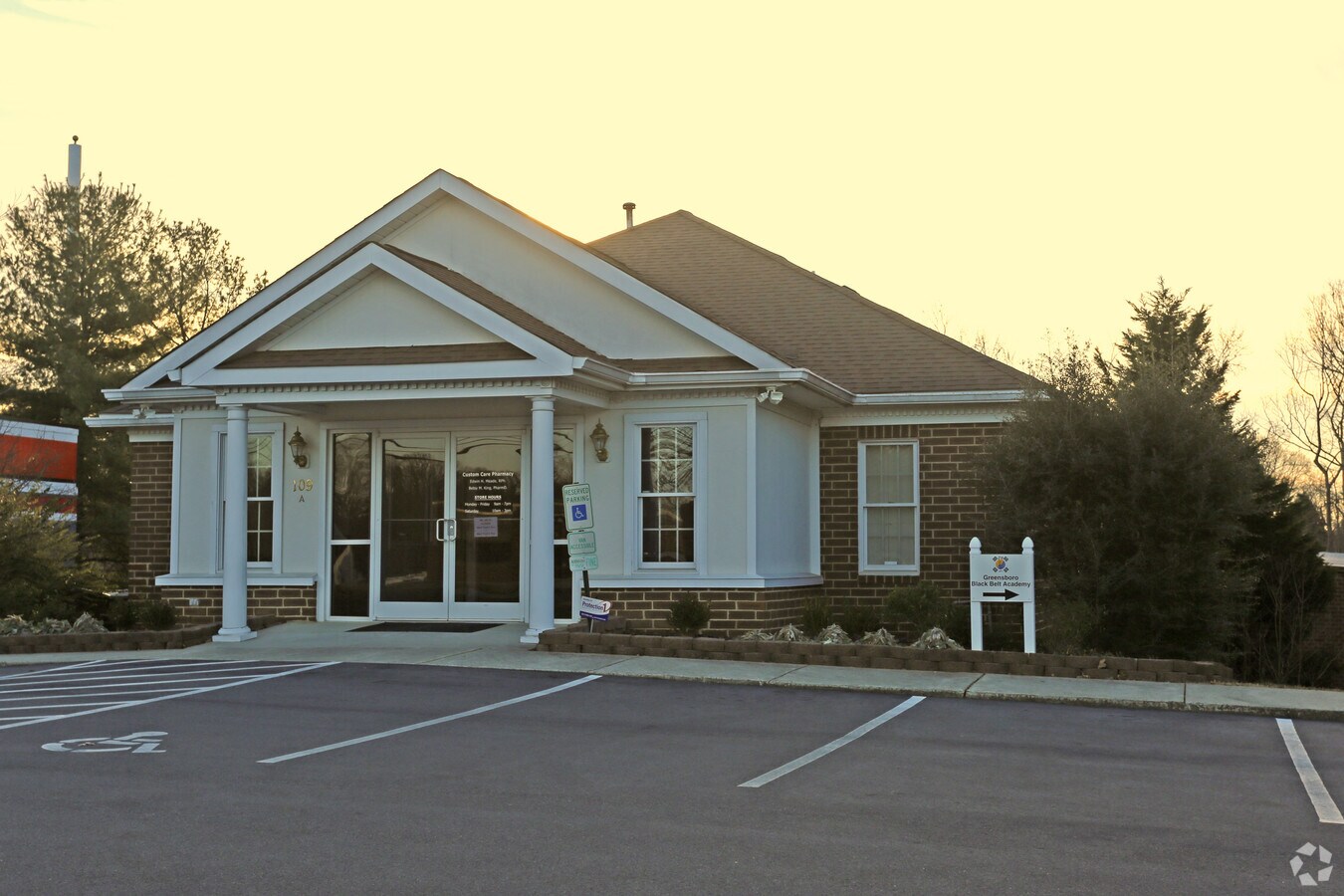 109 Pisgah Church Rd, Greensboro, NC 27455