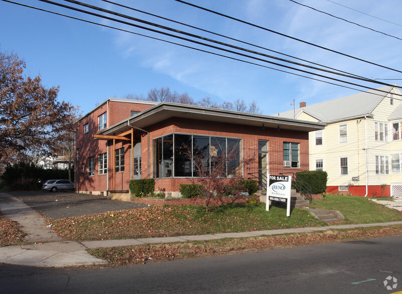 352 Allen St, New Britain, CT for sale - Building Photo - Image 1 of 1