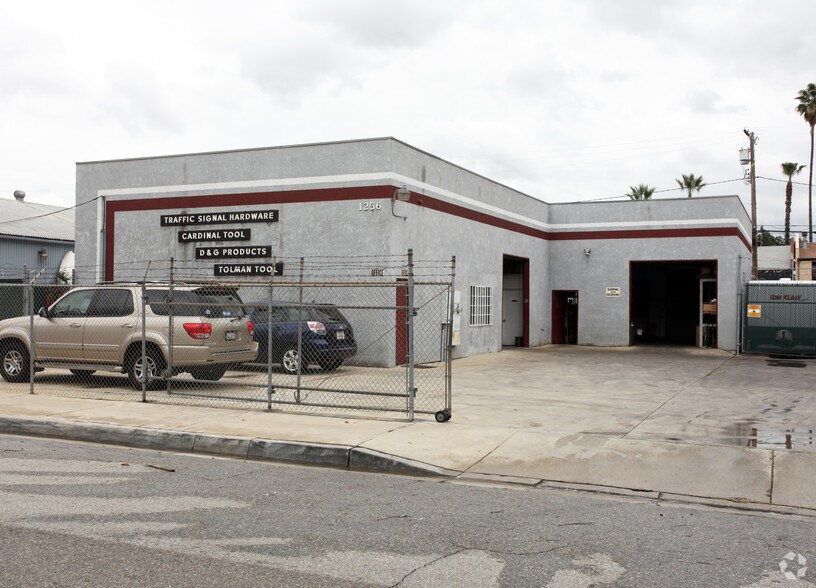 1276 W 1st St, Pomona, CA for sale - Building Photo - Image 3 of 3