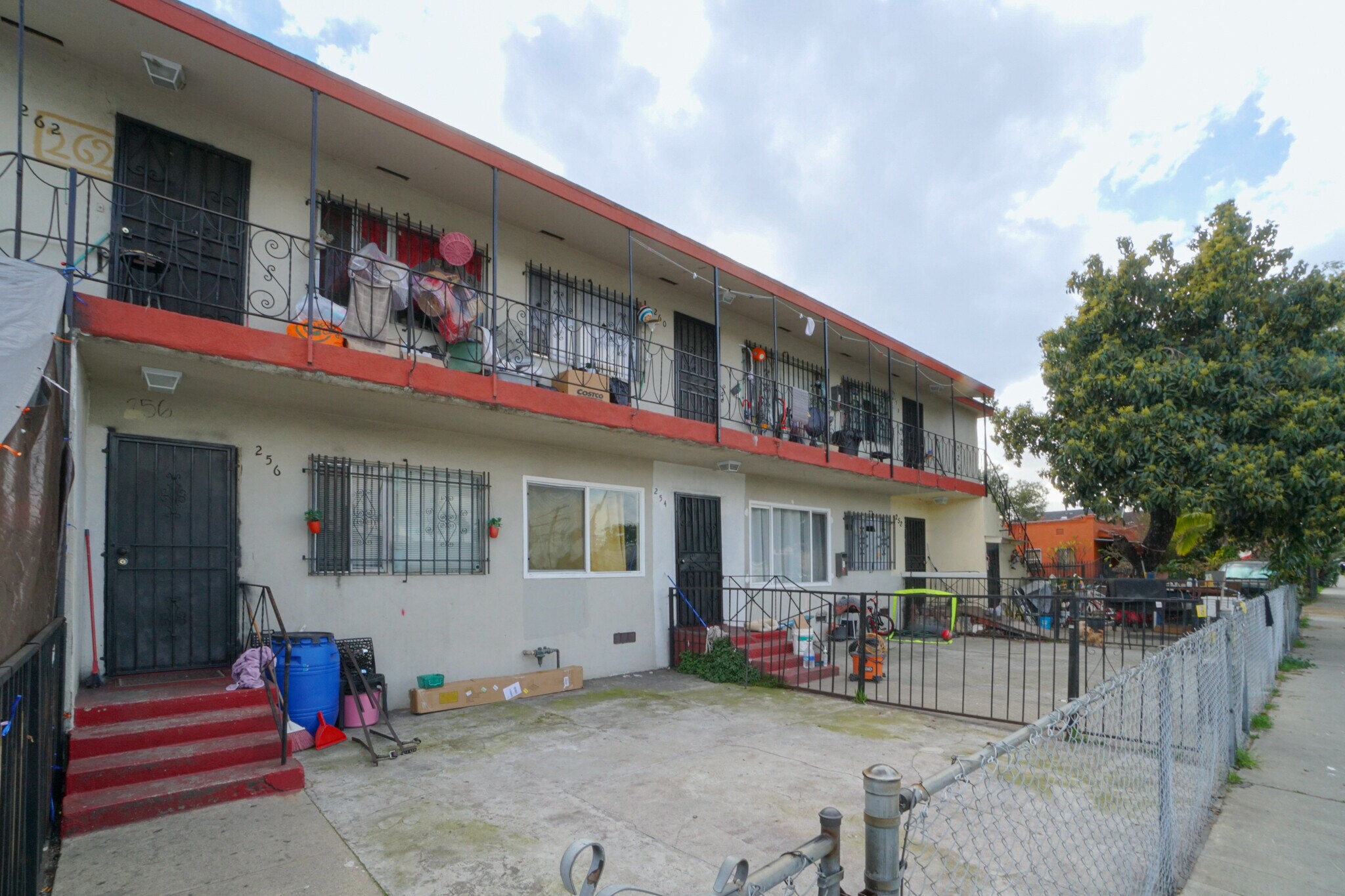 252 E 79th St, Los Angeles, CA for sale Building Photo- Image 1 of 1