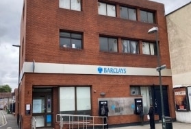 29-31 Upper Green, Mitcham for sale Primary Photo- Image 1 of 1