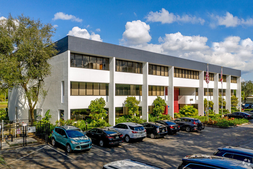 6415 Lake Worth Rd, Greenacres, FL for lease - Building Photo - Image 1 of 7