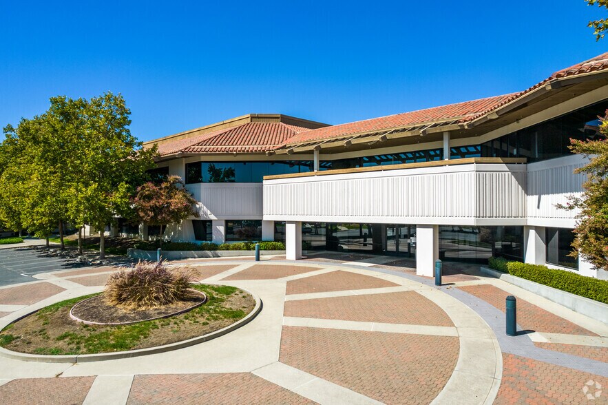 3055 Comcast Pl, Livermore, CA 94551 Comcast Office Campus