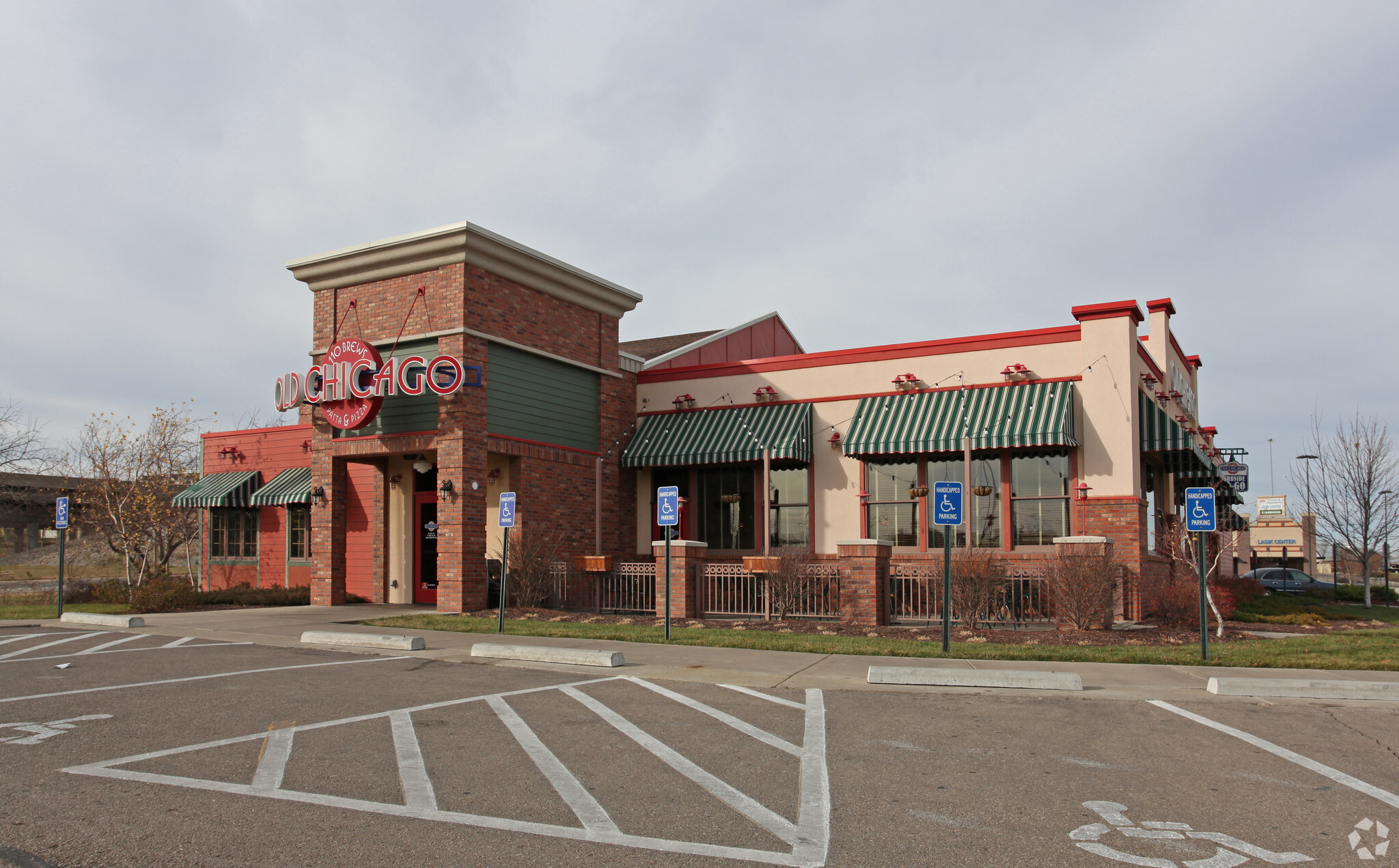 1223 SW Wanamaker Rd, Topeka, KS for lease Building Photo- Image 1 of 3