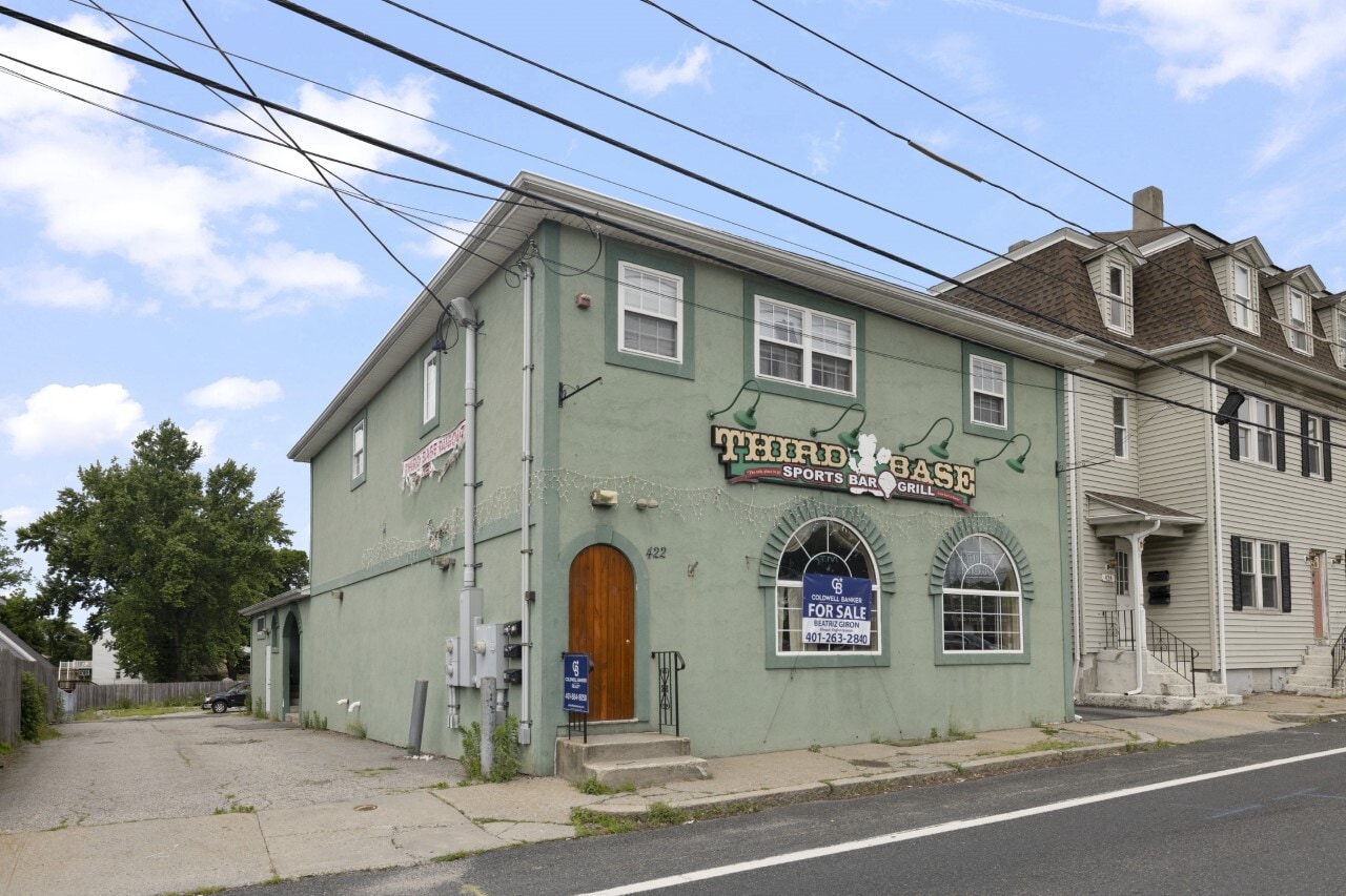 422 High St, Cumberland, RI 02864