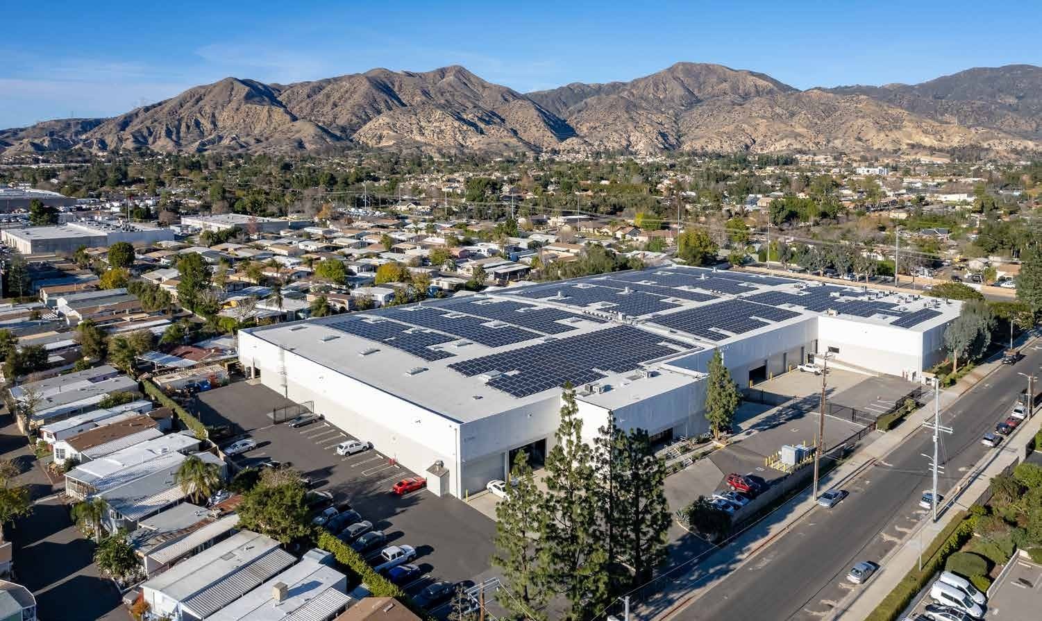 13207 Bradley Ave, Sylmar, CA for lease Primary Photo- Image 1 of 14