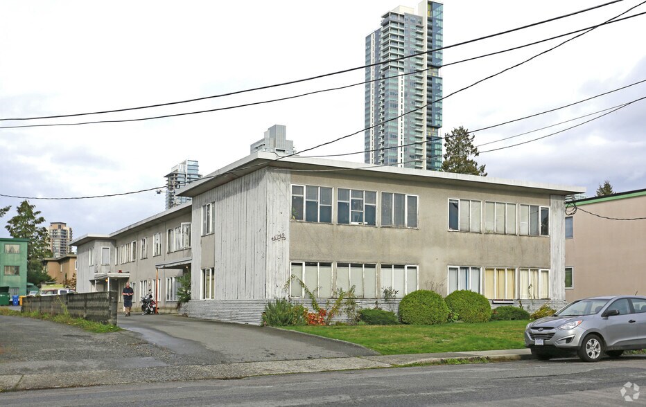 6749 Dow Av, Burnaby, BC for sale - Primary Photo - Image 1 of 5