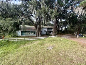 5381 S Fletcher Ave, Fernandina Beach, FL for lease Building Photo- Image 2 of 3