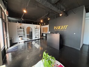 1652-1654 W North Ave, Chicago, IL for lease Interior Photo- Image 2 of 17