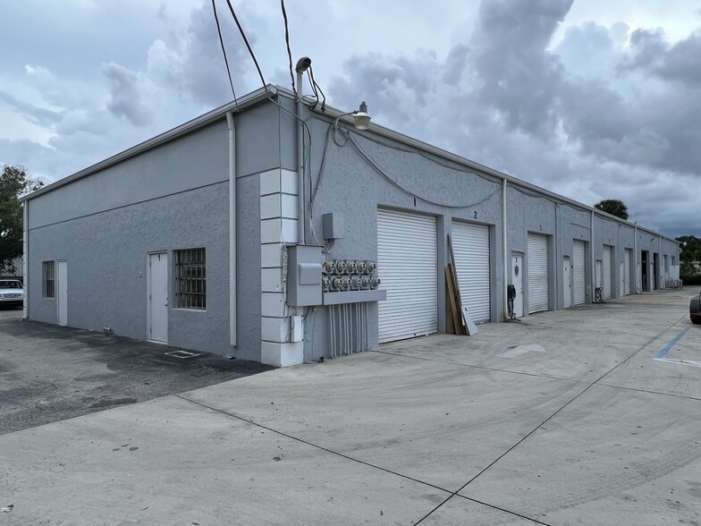 516 Commerce Way E, Jupiter, FL 33458 - Industrial for Lease | LoopNet