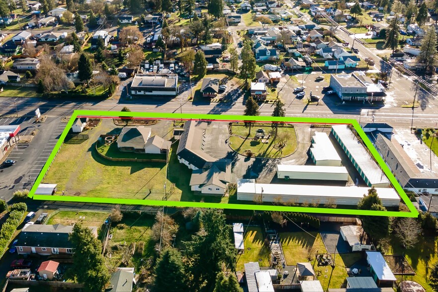 Cascade Motel & Self Storage portfolio of 2 properties for sale on LoopNet.com - Building Photo - Image 3 of 50