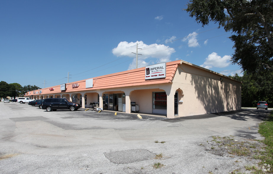 2001-2049 S Tamiami Trl, Venice, FL 34293 - Ark Plaza | LoopNet