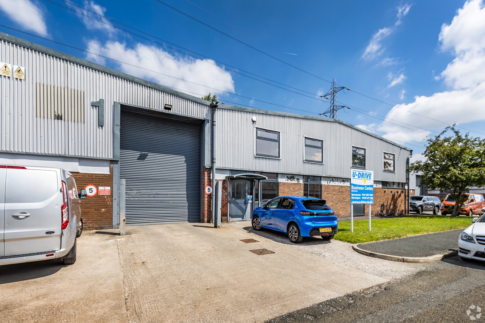 Oakhill Crescent, Manchester for sale Primary Photo- Image 1 of 1