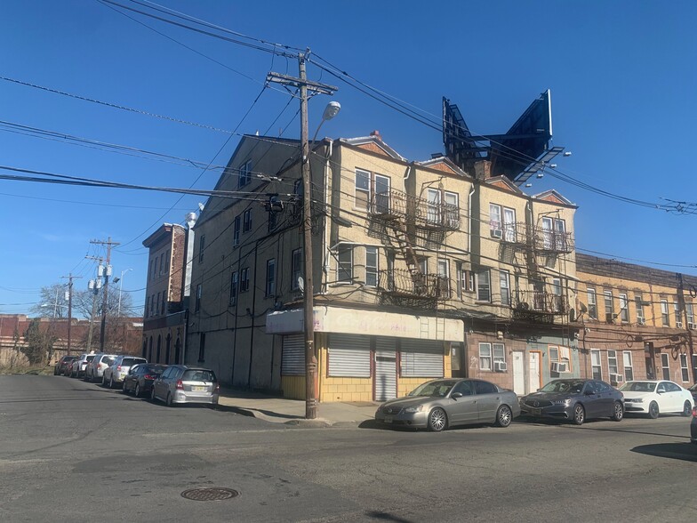 60-62 Dayton Ave, Passaic, NJ for sale - Building Photo - Image 1 of 1