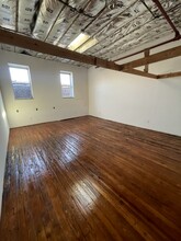 413-415 Vandervoort Ave, Brooklyn, NY for lease Interior Photo- Image 1 of 1