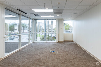 600 N Pine Island Rd, Plantation, FL for lease Interior Photo- Image 2 of 8