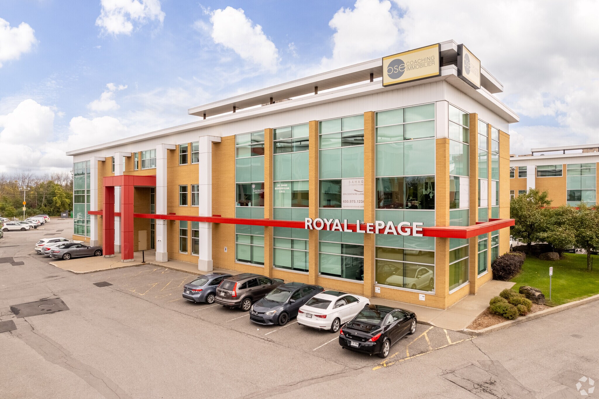 1565 Boul De L'avenir, Laval, QC for sale Primary Photo- Image 1 of 1