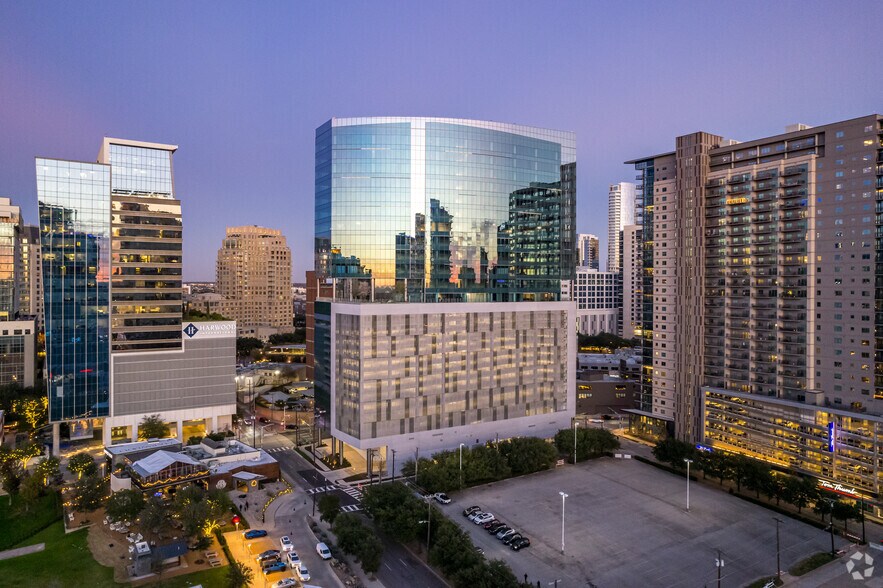 2601 Olive St, Dallas, TX for lease - Building Photo - Image 3 of 24