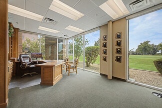 More details for 565 W Chandler Blvd, Chandler, AZ - Office for Lease