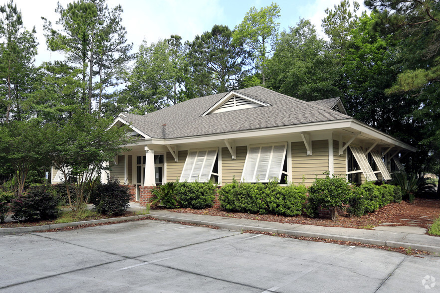 2668 Lake Park Dr, Charleston, SC for sale - Primary Photo - Image 1 of 1