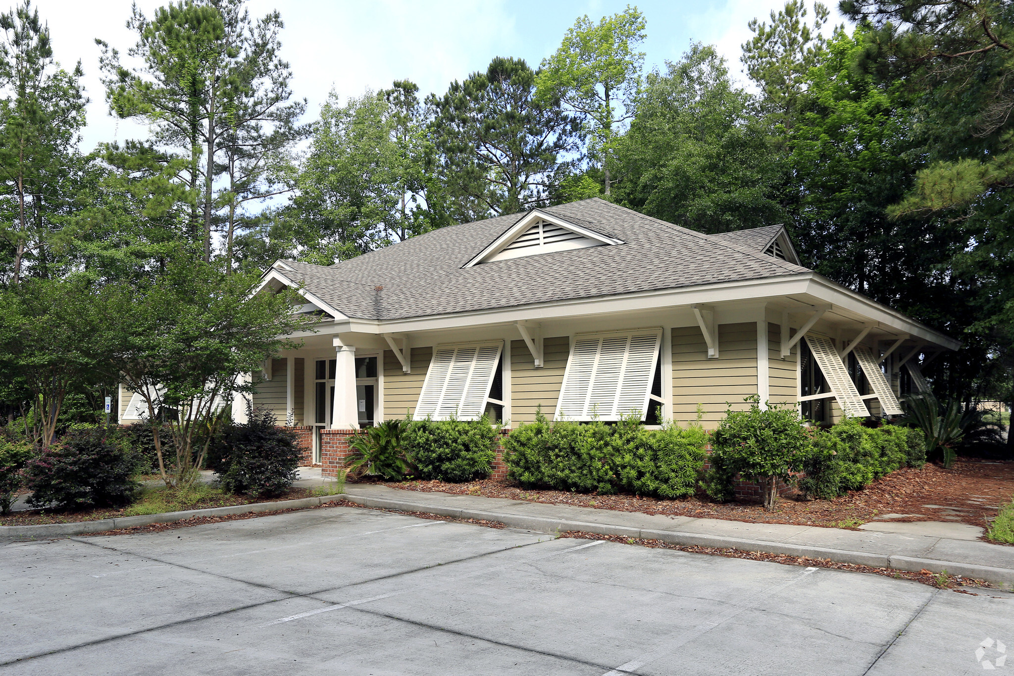 2668 Lake Park Dr, Charleston, SC for sale Primary Photo- Image 1 of 1