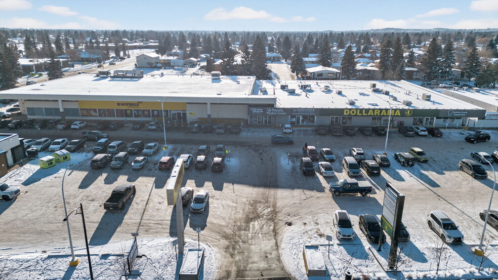 11411 40th Ave, Edmonton, AB for lease - Building Photo - Image 1 of 15