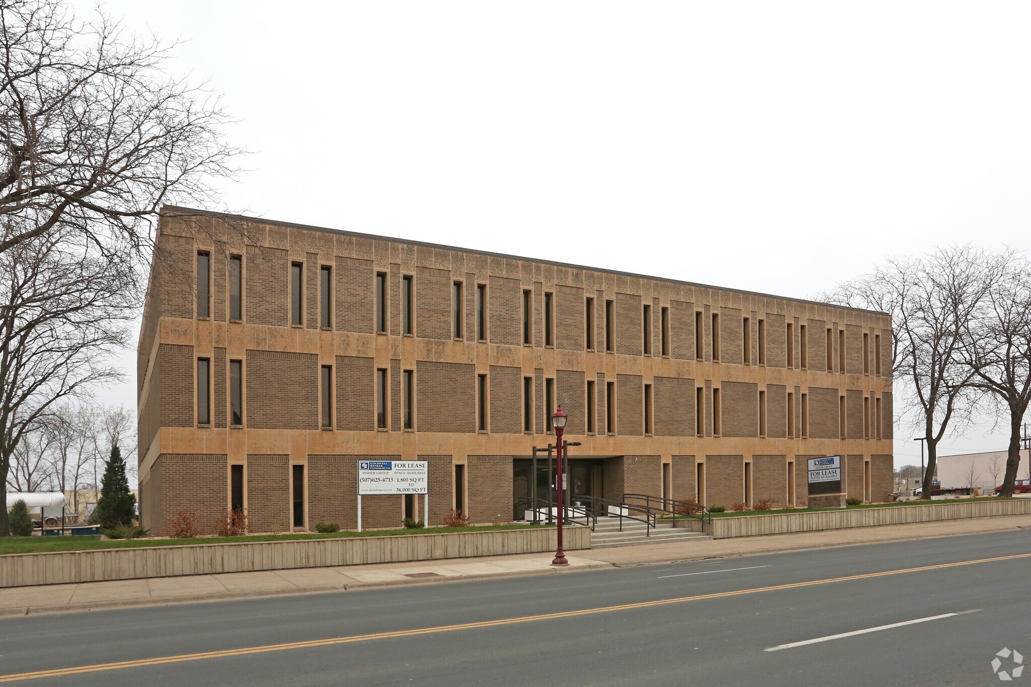 424 N Riverfront Dr, Mankato, MN for lease Primary Photo- Image 1 of 20