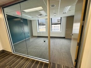 303 N Oregon St, El Paso, TX for lease Interior Photo- Image 2 of 4