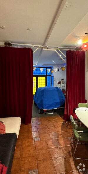 Multifamily in Madrid, Madrid for sale - Interior Photo - Image 1 of 1