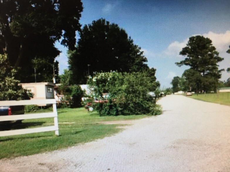 29902 Lazy Ln, Spring, TX for sale - Building Photo - Image 1 of 1