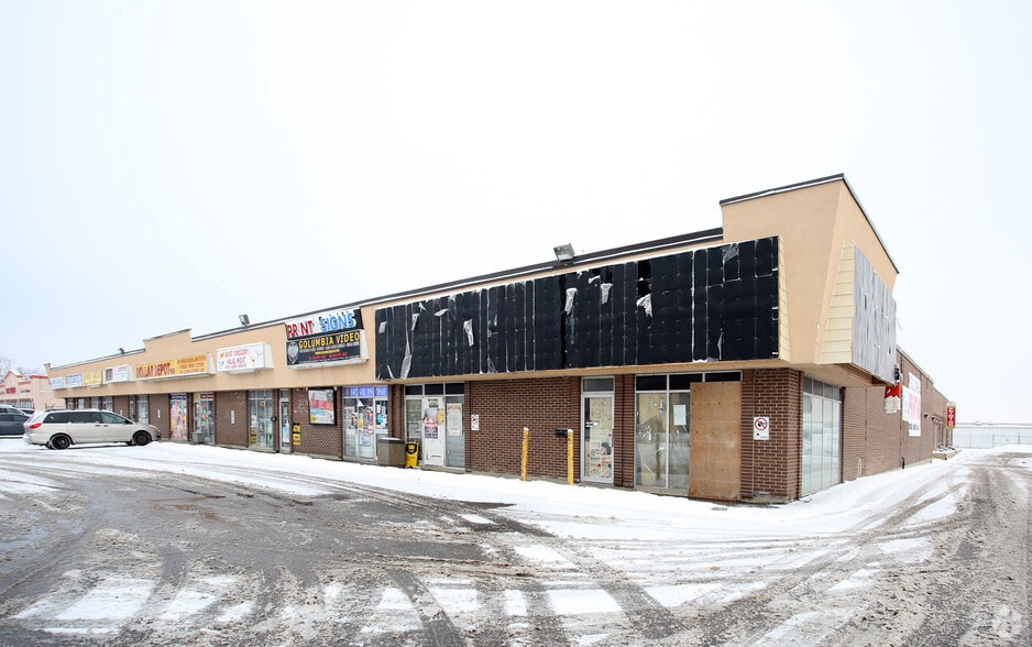 144 Kennedy Rd S, Brampton, ON L6W 3G4