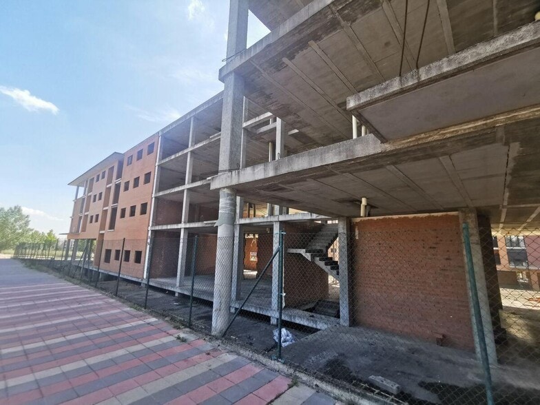 Land in León, León for sale - Building Photo - Image 2 of 5