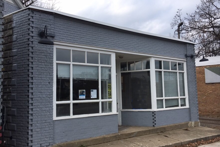 1936 Portage St, Kalamazoo, MI for sale - Building Photo - Image 1 of 1