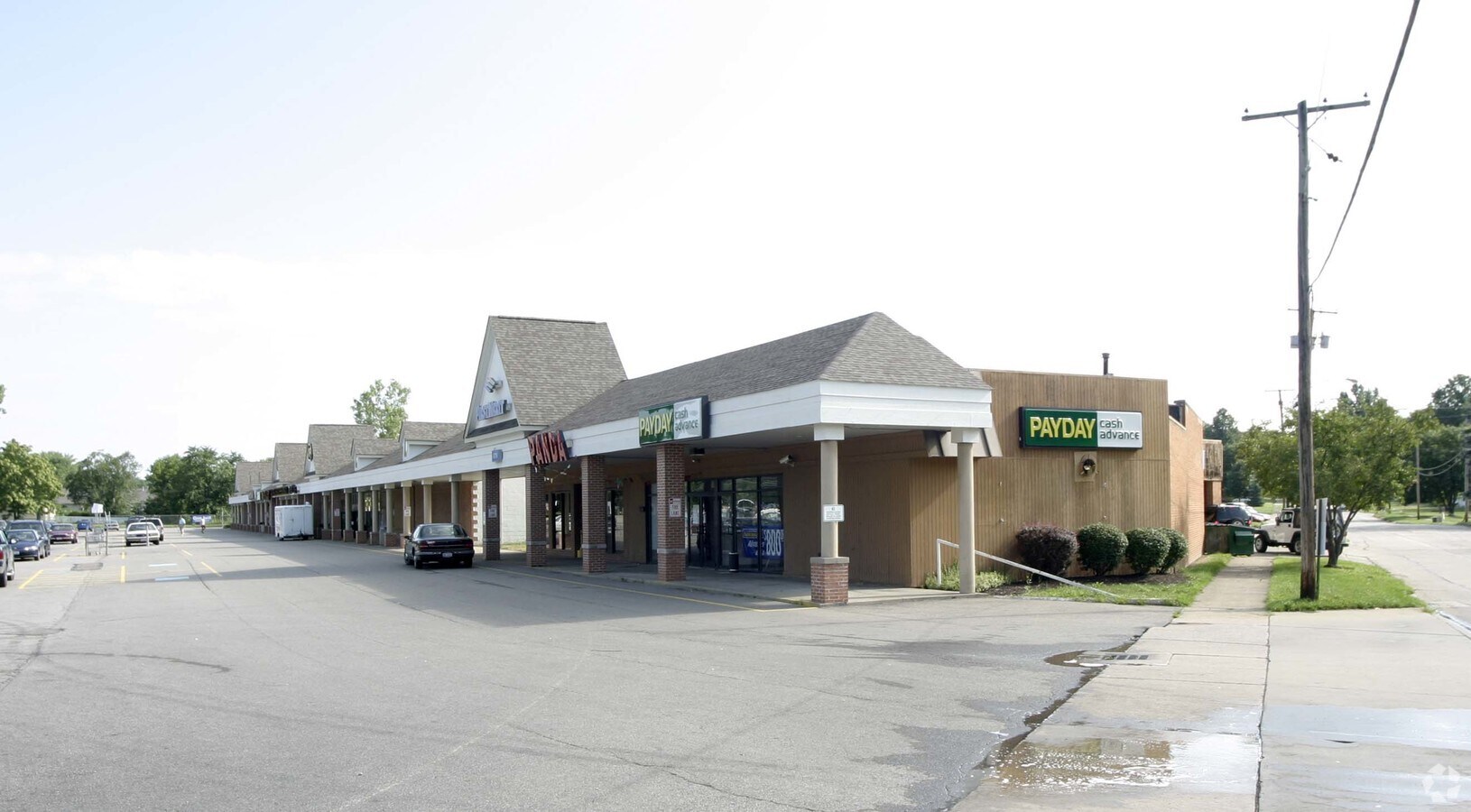 220 N Main St, Rittman, OH 44270 Rittman Shopping Center