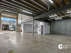 22-30 Wallace Avenue, Point Cook for lease Interior Photo- Image 2 of 7