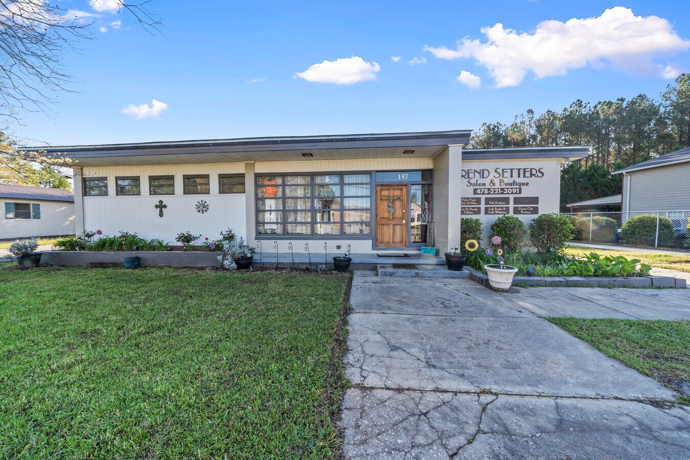 147 James St, Gray, GA 31032